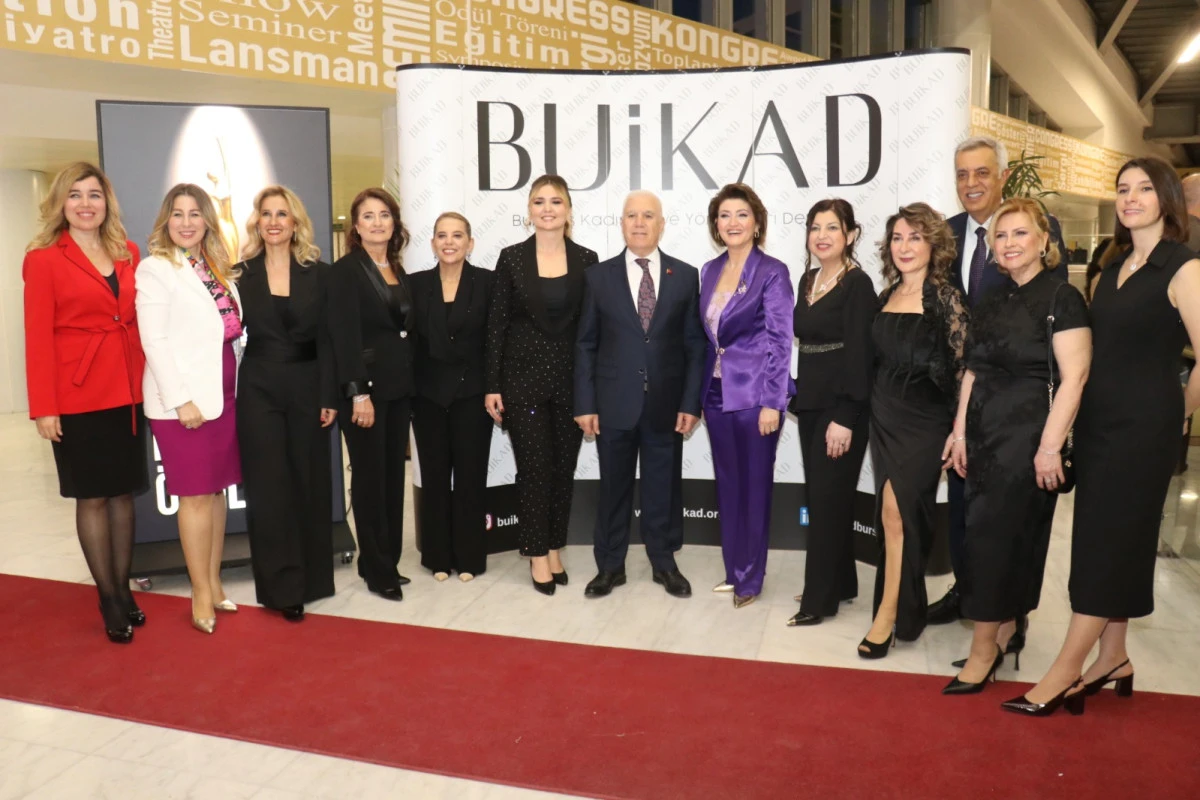 &lsquo;17. BUİKAD İş Yaşamında Başarılı Kadın &Ouml;d&uuml;lleri&rsquo; Sahiplerini Buldu