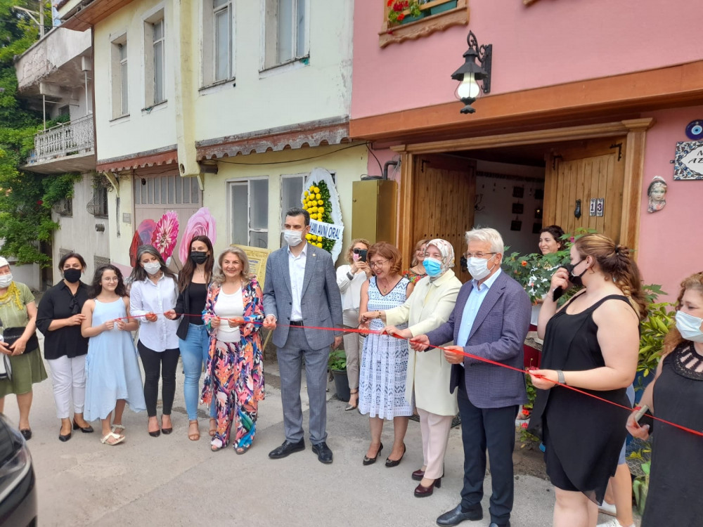 Nermin Ablanın Evi Otel&Restoran açıldı