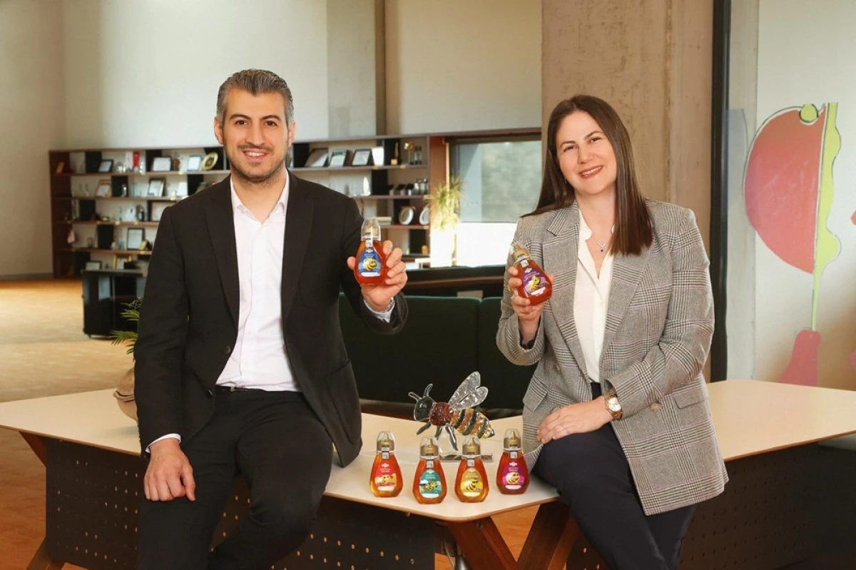 Arılardan ilham alan Balparmak&rsquo;ın yeni &uuml;r&uuml;n serisi raflarda yerini aldı