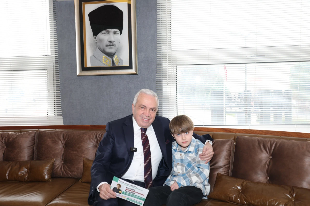 Başkan Şadi &Ouml;zdemir&rsquo;den Yağız Efe i&ccedil;in dayanışma &ccedil;ağrısı    