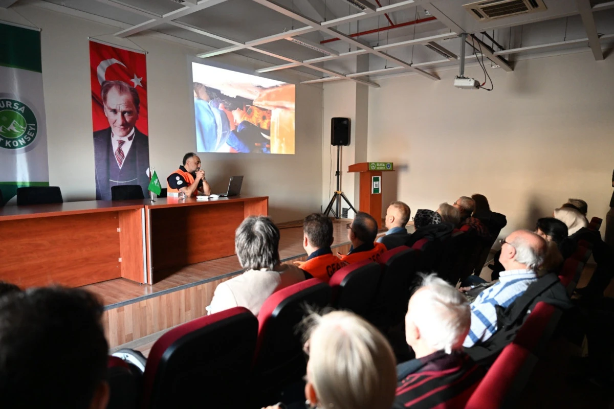 Bursa Kent Konseyi Afetle M&uuml;cadele Ediyor