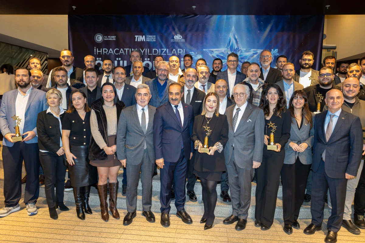 Ege&rsquo;nin İhracat Şampiyonları &Ouml;d&uuml;llendirildi