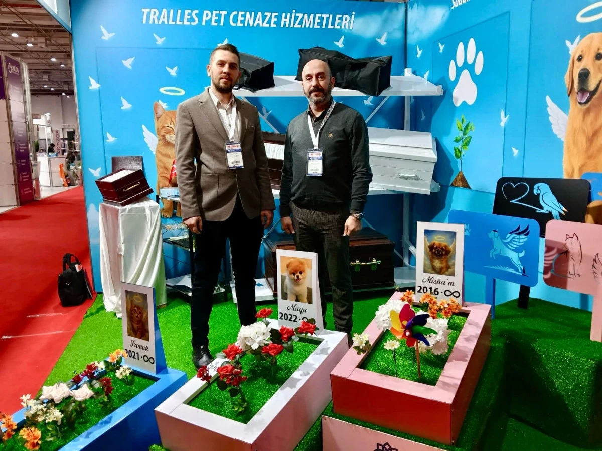 Fuarda &lsquo;Pet Cenaze Hizmetleri&rsquo; Standı Ziyaret&ccedil;ileri Duygulandırdı