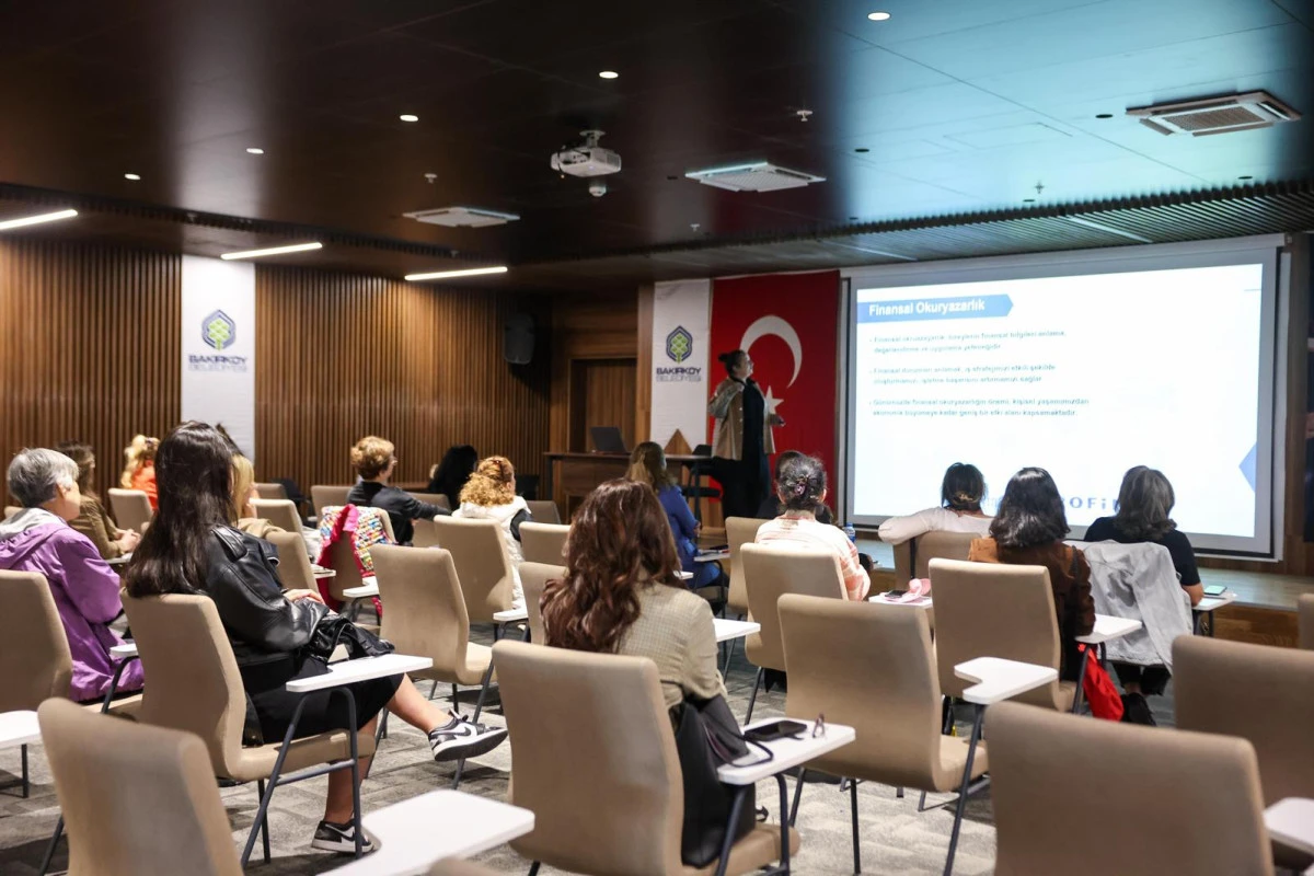 “Kadın İşi Girişim” projesine girişimci kadınlardan yoğun ilgi