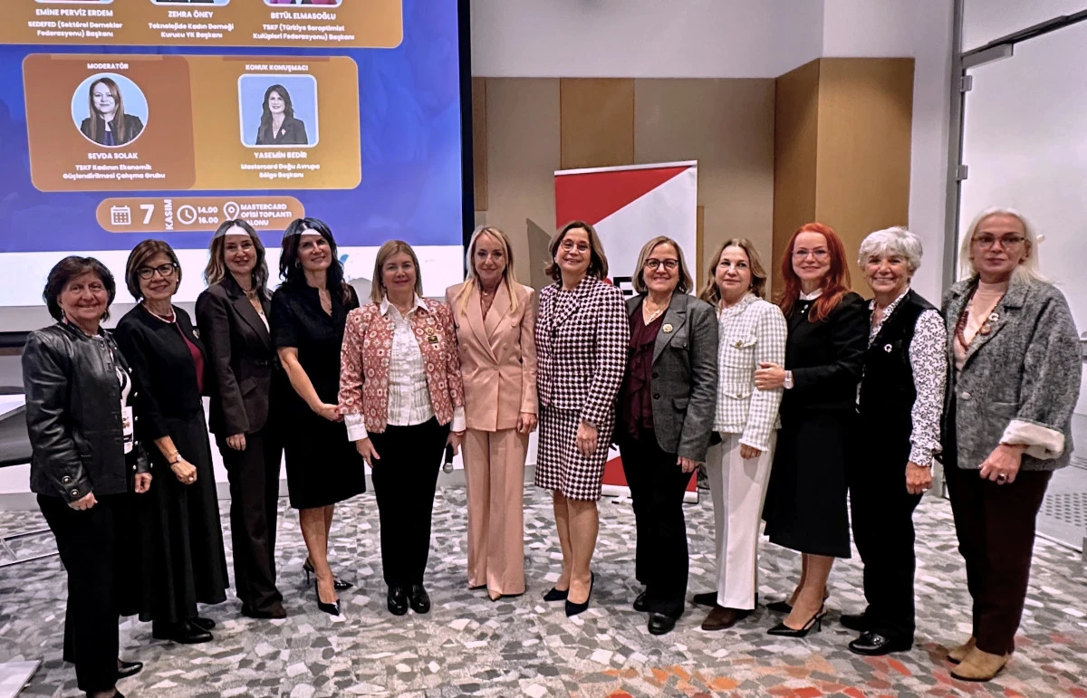 Kadın Liderlerle Dönüşüm Buluşmaları İstanbul’da Gerçekleşti