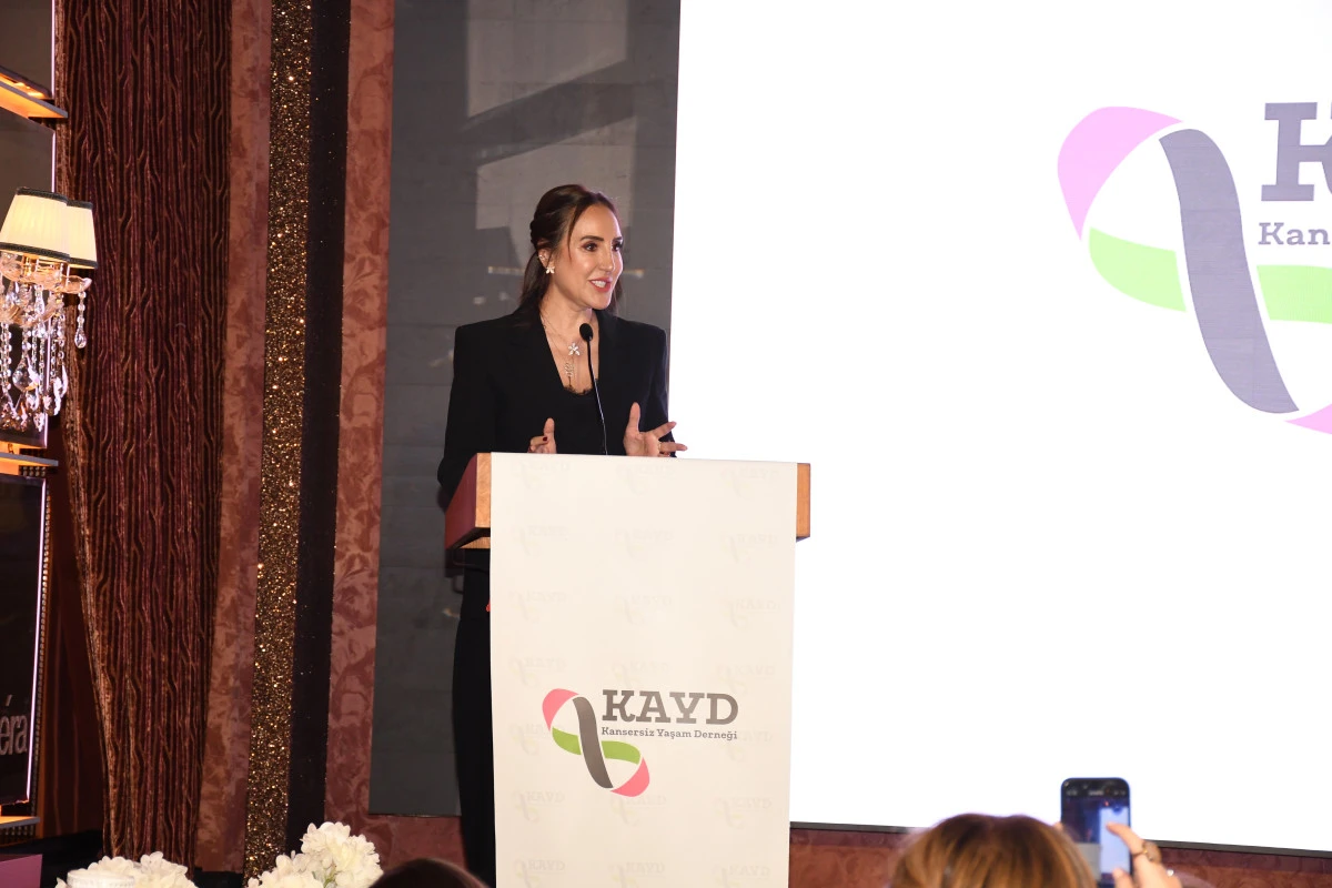 Kanserle m&uuml;cadelede en &ouml;nemli artımız doğru tıbbi beslenme