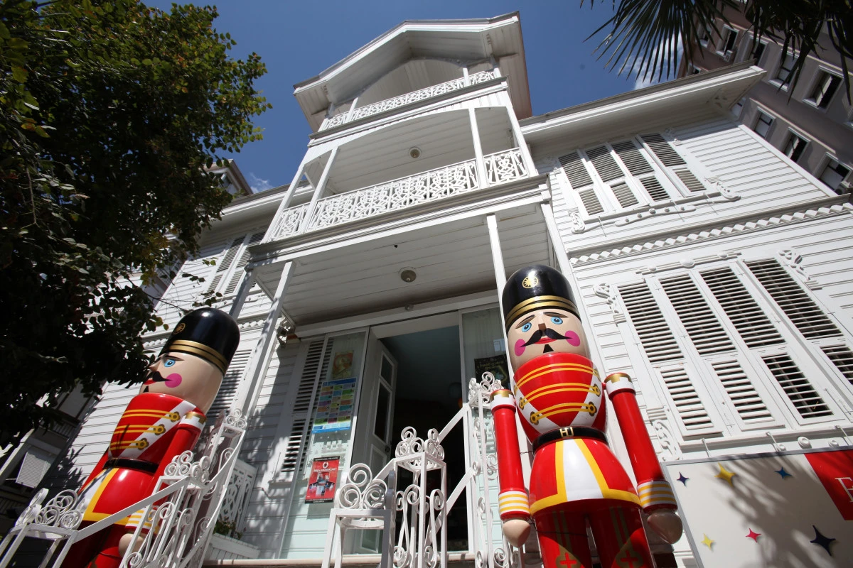 Mattel, 80. Yılını İstanbul Oyuncak Müzesi ile Gerçekleştirdiği Oyun Arkadaşlığıyla Kutluyor
