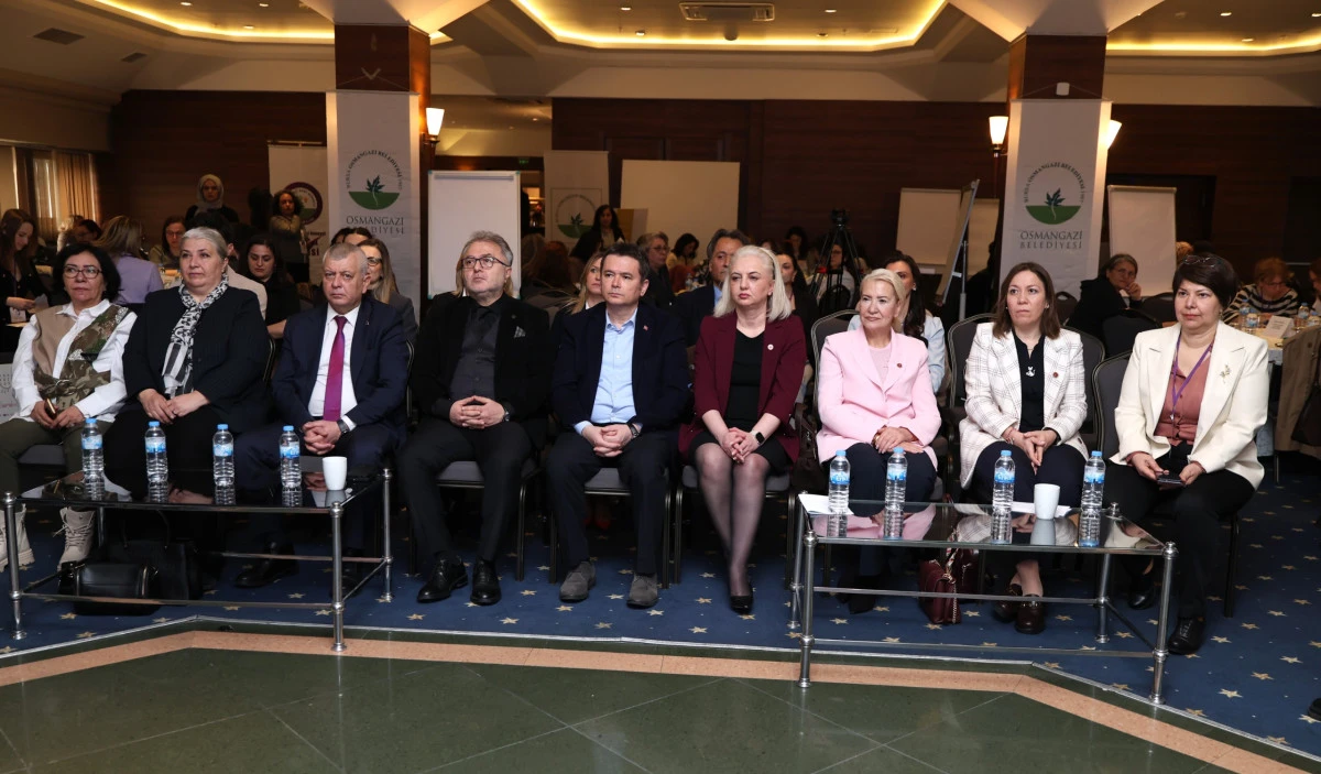 Osmangazi Belediyesi&rsquo;nden Kadınları G&uuml;&ccedil;lendiren &Ccedil;alıştay