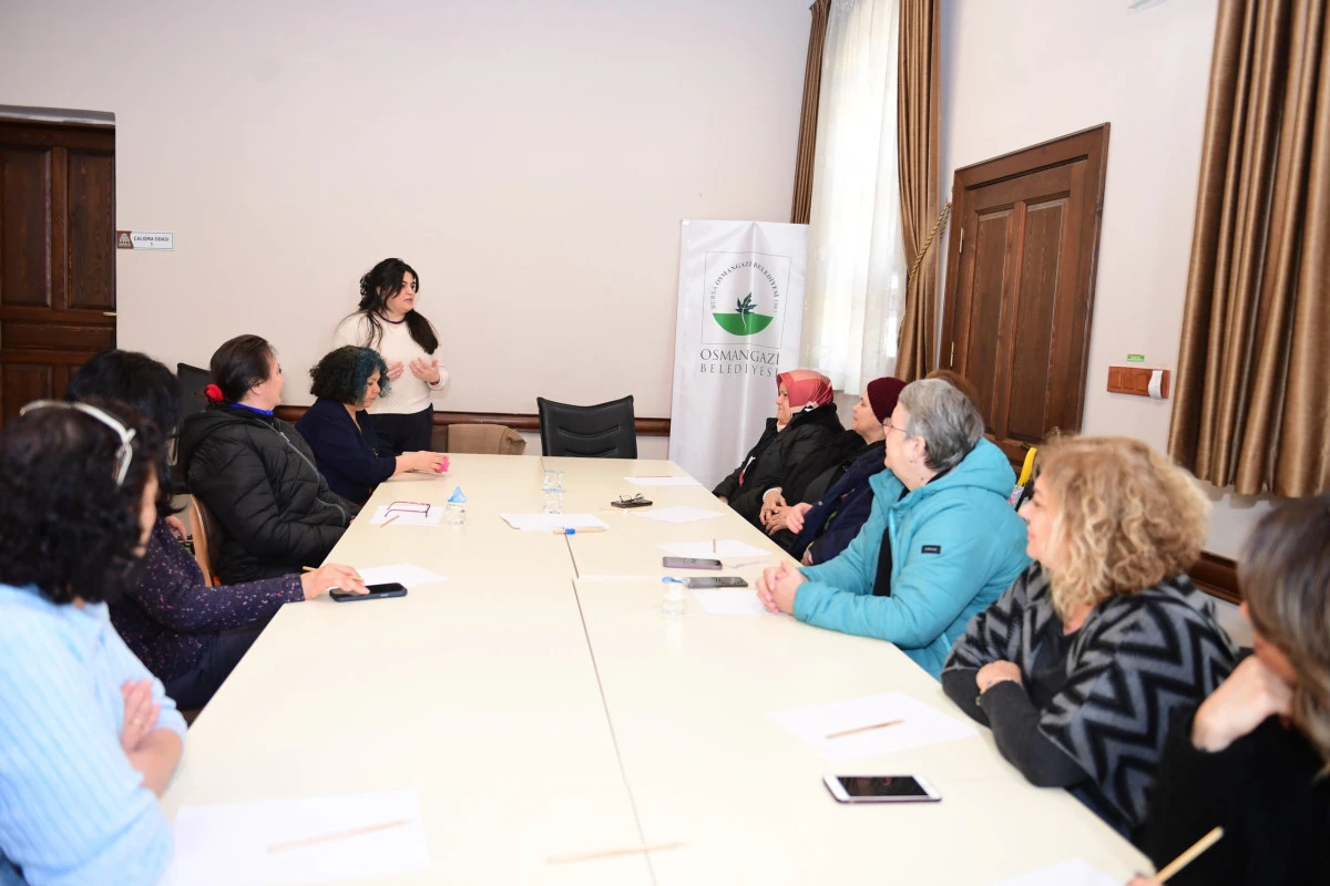 Osmangazi&rsquo;de Kadın Hakları Masalların Bilgeliğiyle Anlatıldı