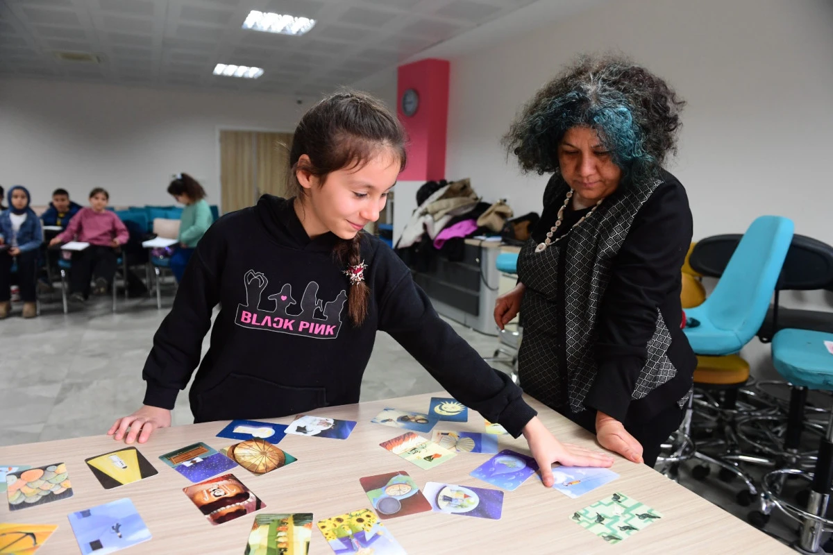 Osmangazi&rsquo;de K&uuml;&ccedil;&uuml;k Yazarlardan B&uuml;y&uuml;k Adım