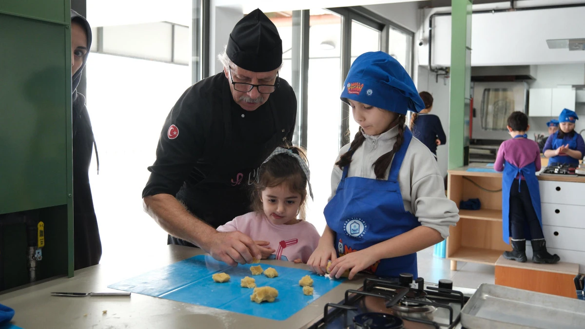 Ramazan Tatlıları Minik Şeflerden