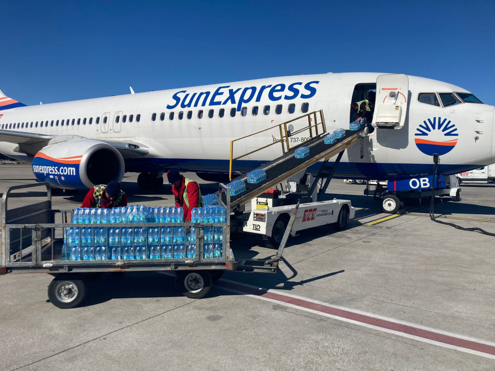 SunExpress, 60 özel uçuşla deprem bölgesinden 4000’den fazla kişiyi tahliye etti